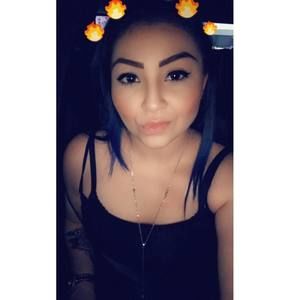 Meet your Posher, Dee